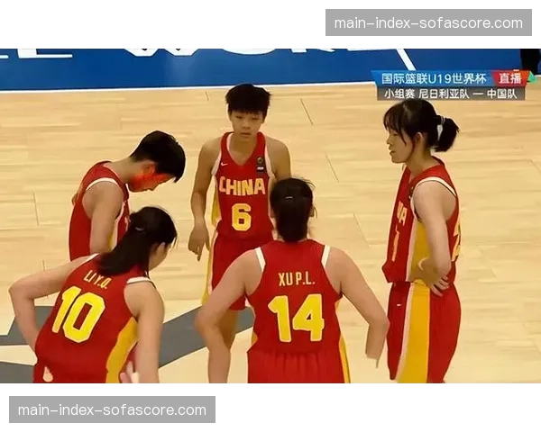 冉珂嘉在2025年U19女篮世界杯场均19.1分11.3篮板，两项数据均为全队最高